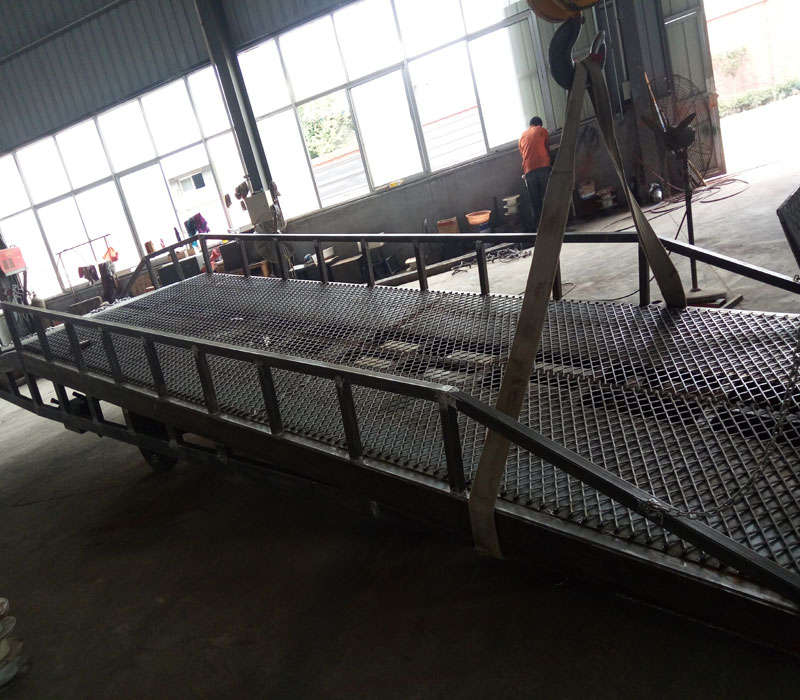 �ƶ�ʽҺѹ�ǳ���