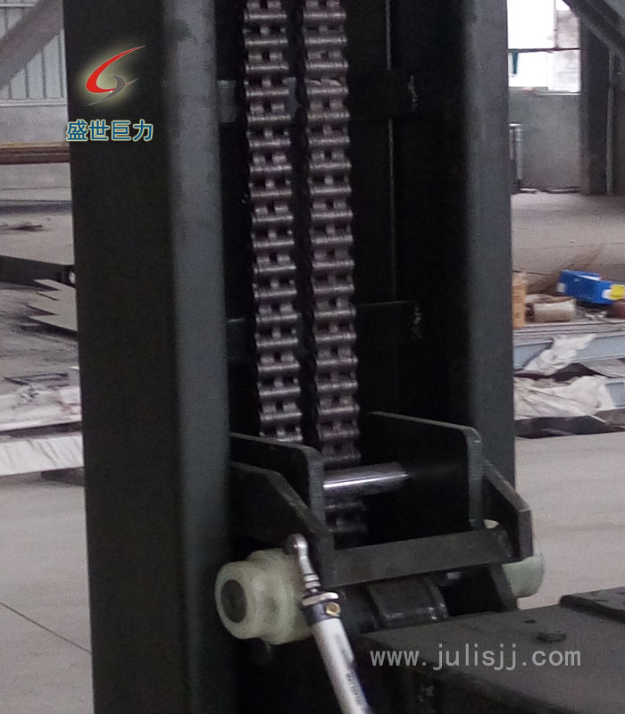 四柱式汽车举升机